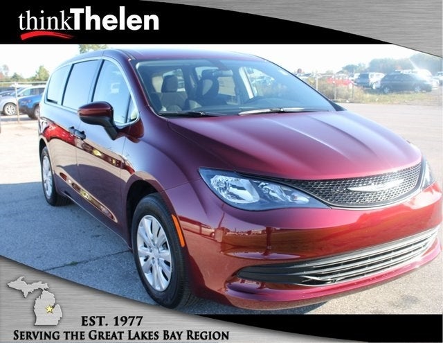 2020 Chrysler Voyager