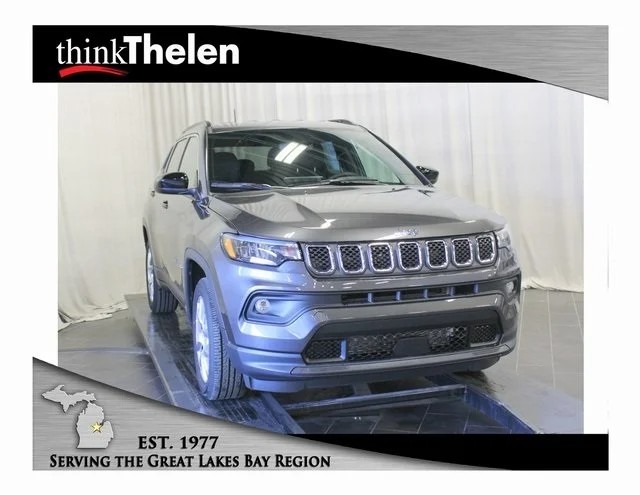 2023 Jeep Compass Latitude Lux