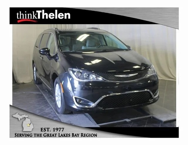 Pre-Owned 2020 Chrysler Pacifica Touring L