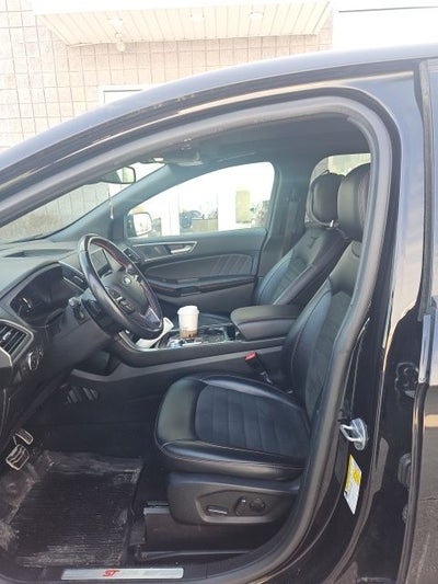 2022 Ford Edge ST Line