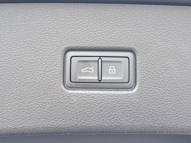 2023 Audi Q5 Sportback 45 S line Premium Plus quattro