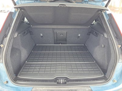 2023 Volvo XC40 Ultimate