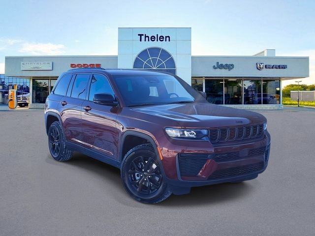 2026 Jeep Grand Cherokee Laredo