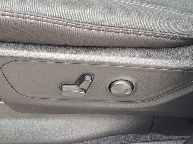 2025 RAM Ram 1500 Big Horn/Lone Star